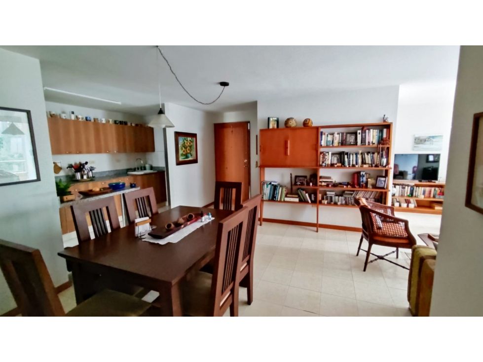 Apartamento en venta Antioquia Medellín El Castillo 80 m2 Habitaciones 2 Baños 2 Garajes 1 Precio $680000000