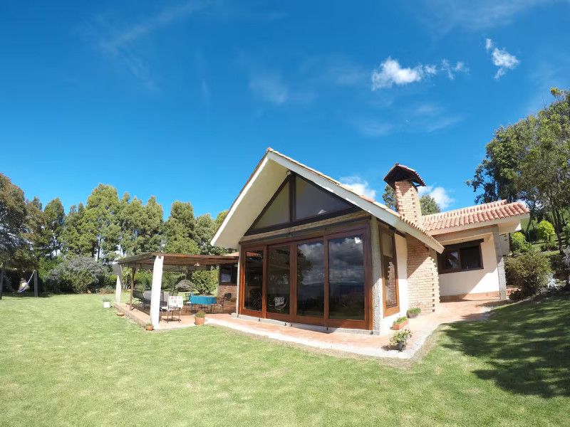 Finca en venta Cundinamarca Guasca Guasca 34000 m2 Habitaciones 2 Baños 3 Garajes 3 Precio $1400000000