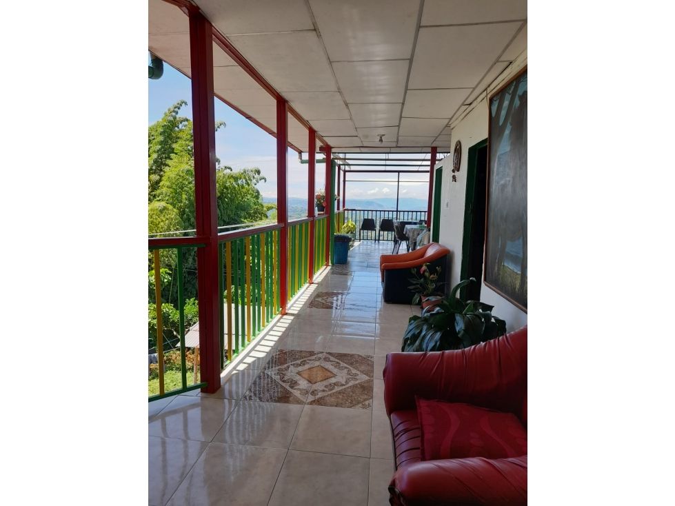 Finca en venta Caldas Manizales Manizales 400 m2 Habitaciones 10 Baños 4 Garajes 5 Precio $1100000000