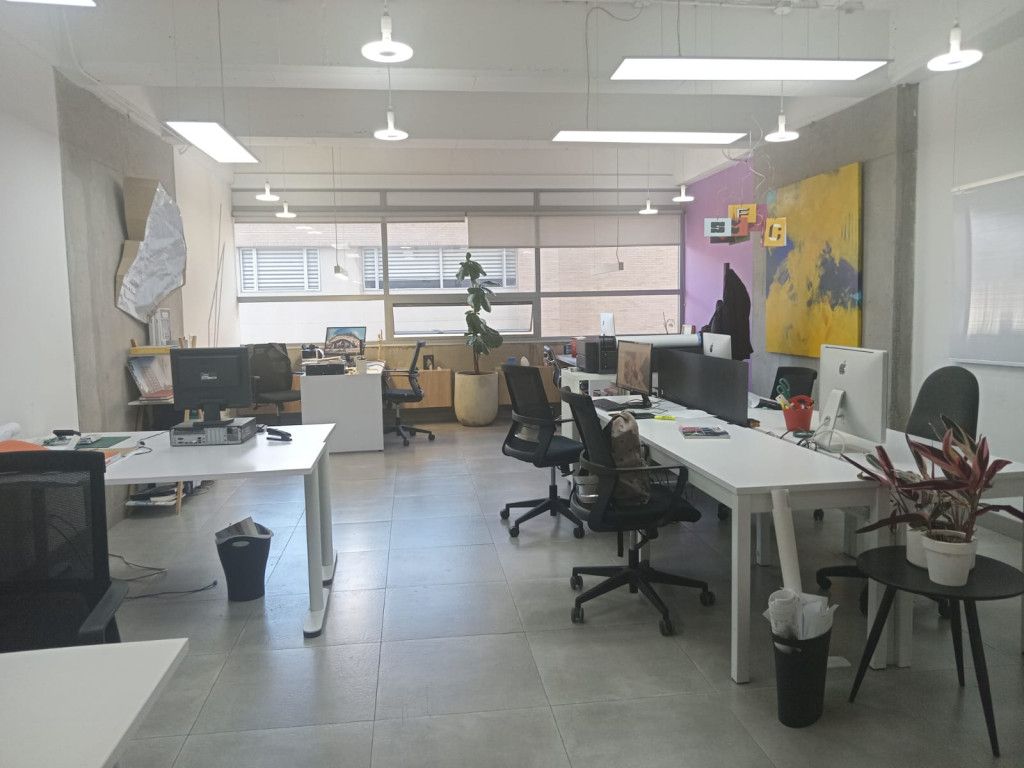Oficina en arriendo Cundinamarca Bogotá La Castellana 51 m2 Habitaciones 0 Baños 0 Garajes 1 Precio $5973000
