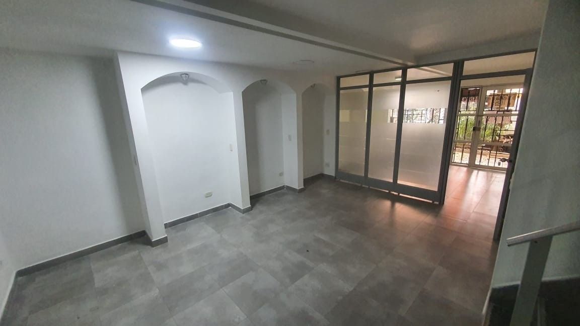 Local en arriendo Antioquia Envigado San Marcos 180 m2 Habitaciones 0 Baños 3 Garajes 1 Precio $7000000