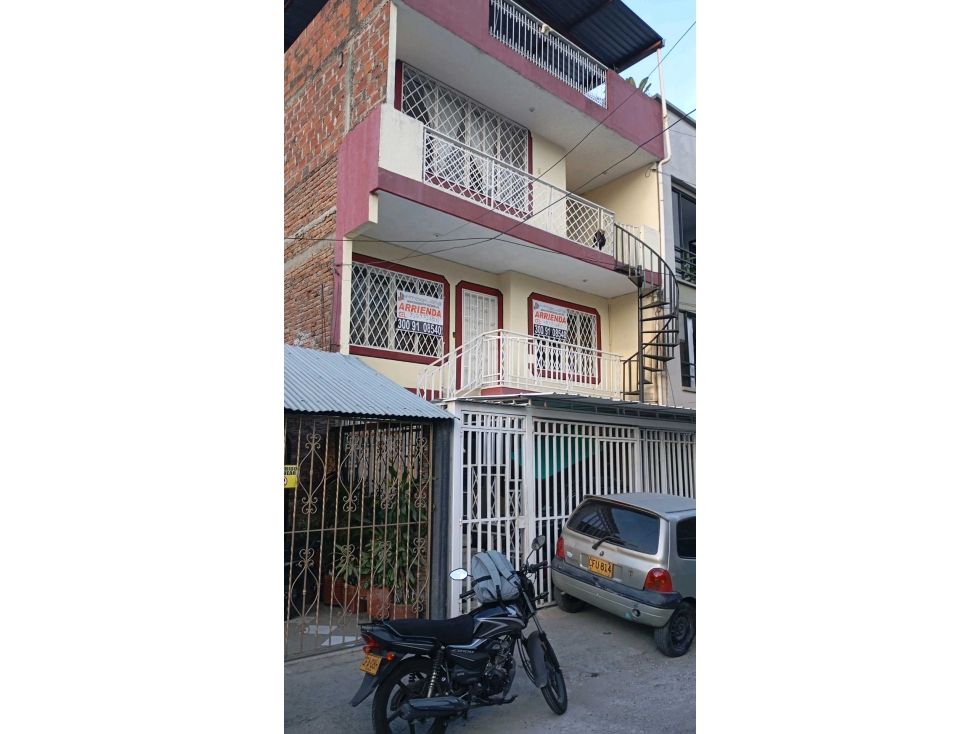 Casa en arriendo Valle Del Cauca Cali La Fortaleza 136 m2 Habitaciones 4 Baños 1 Garajes 0 Precio $900000