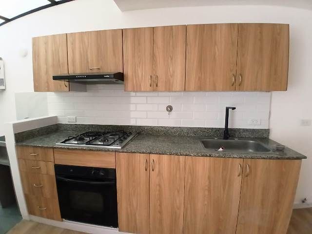 Apartamento en arriendo o venta Antioquia Medellín Villanueva 105 m2 Habitaciones 3 Baños 4 Garajes 1 Precio venta $735000000 Precio arriendo $4100000