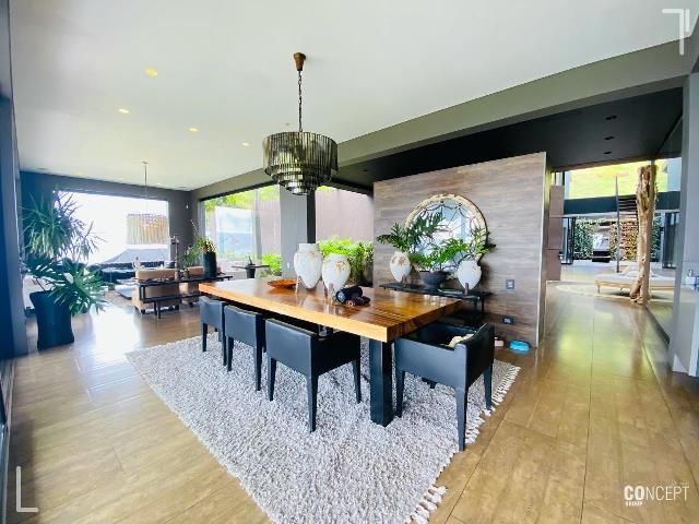 Casa en venta Antioquia Medellín Villanueva 6000 m2 Habitaciones 4 Baños 5 Garajes 5 Precio $13500000000