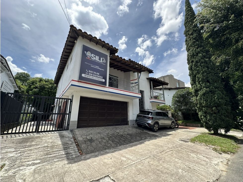 Casa en arriendo Antioquia Medellín La Aguacatala 400 m2 Habitaciones 1 Baños 5 Garajes 8 Precio $14000000