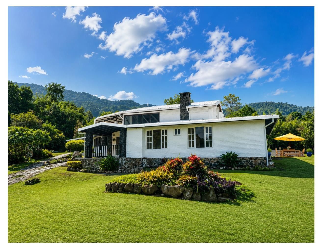 Casa en arriendo Valle Del Cauca Cali Cali 260 m2 Habitaciones 3 Baños 2 Garajes 0 Precio $6800000