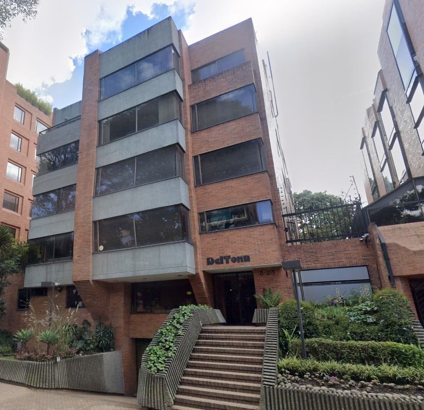 Apartamento en venta Cundinamarca Bogotá Chico 121 m2 Habitaciones 1 Baños 2 Garajes 2 Precio $650000000