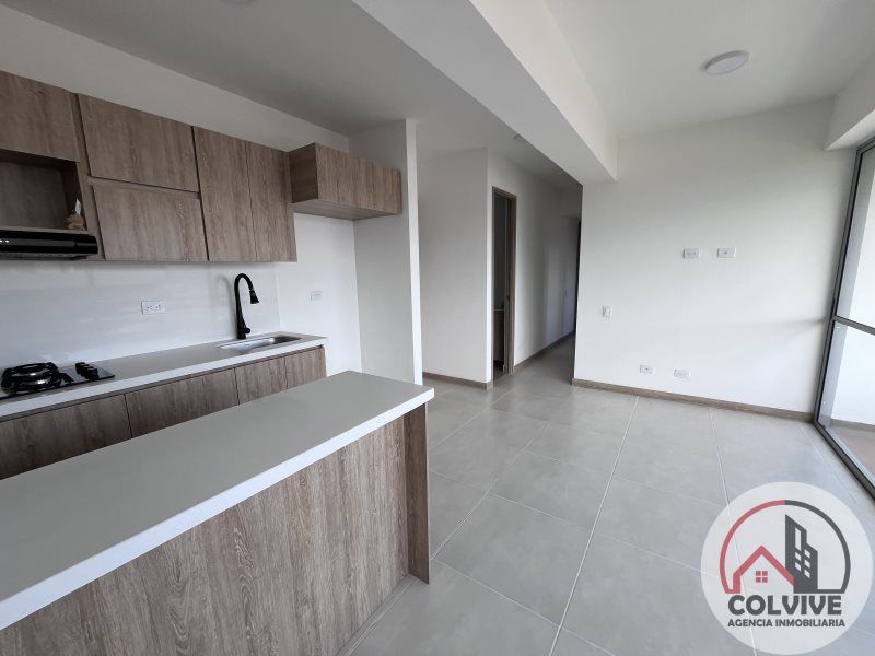 Apartamento en arriendo Antioquia Sabaneta Entre Amigos 70 m2 Habitaciones 3 Baños 2 Garajes 1 Precio $2300000