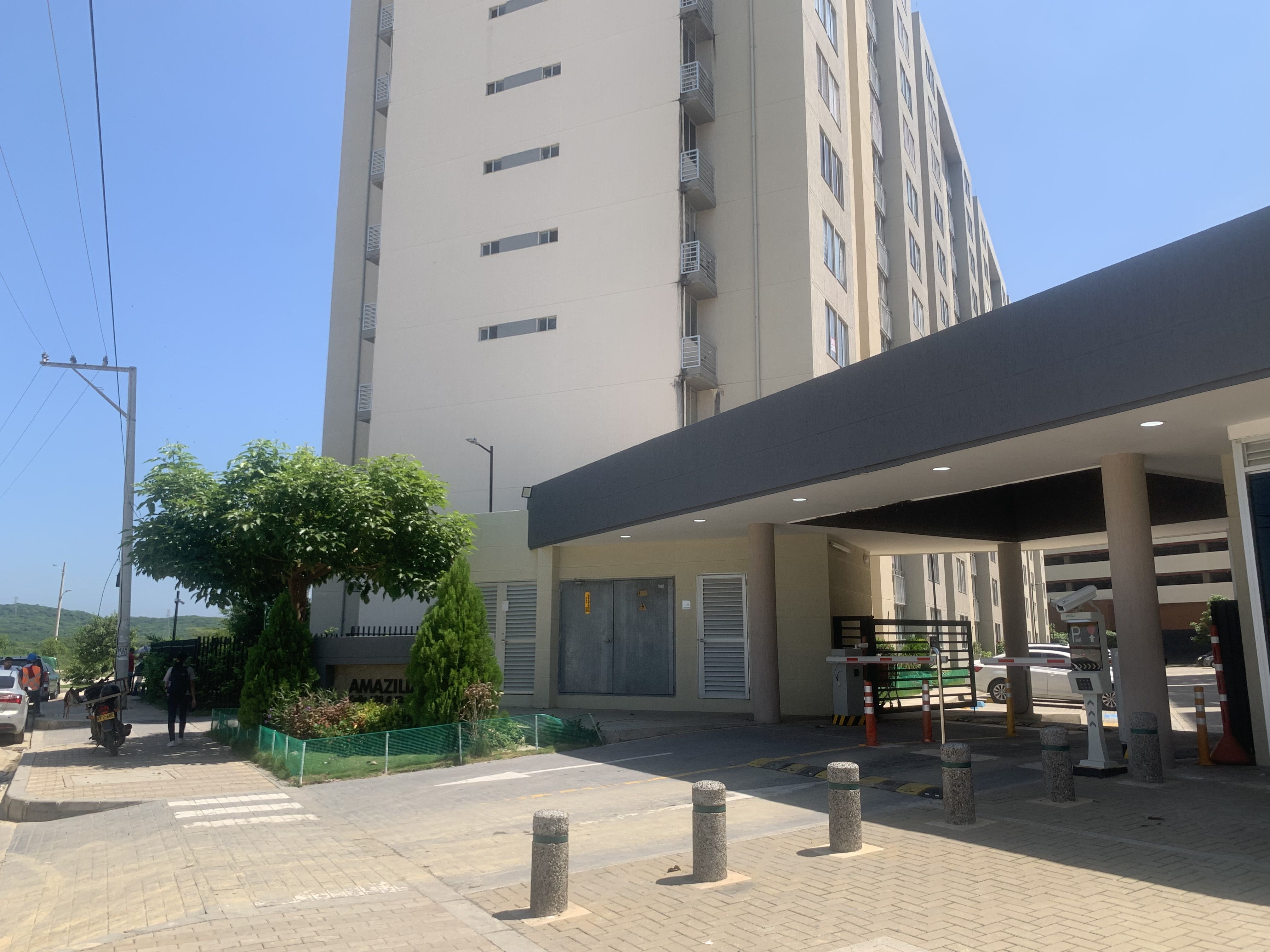 Apartamento en arriendo Atlántico Barranquilla Cr Amazilia 52 m2 Habitaciones 3 Baños 2 Garajes 0 Precio $1300000