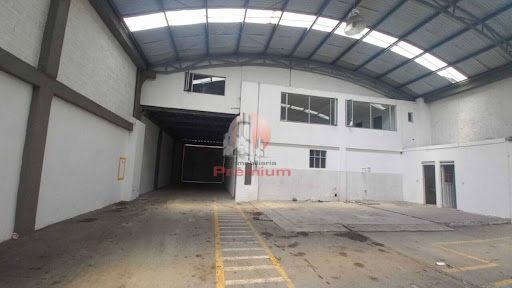 Bodega en arriendo Cundinamarca Bogotá Florida Blanca 1100 m2 Habitaciones 0 Baños 3 Garajes 2 Precio $20000000