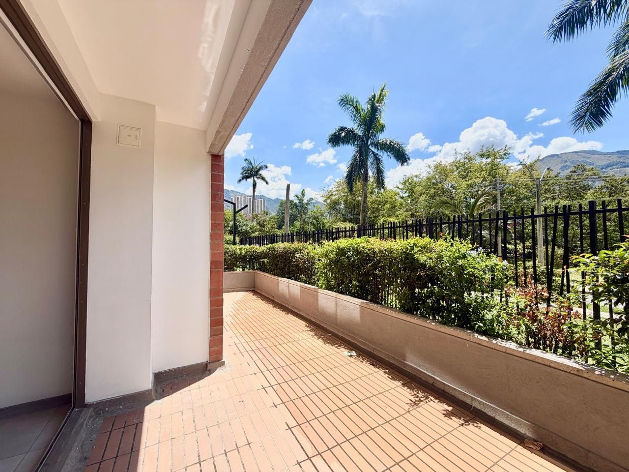 Apartamento en venta Antioquia Bello Zona Industrial No 1 65 m2 Habitaciones 3 Baños 2 Garajes 1 Precio $420000000