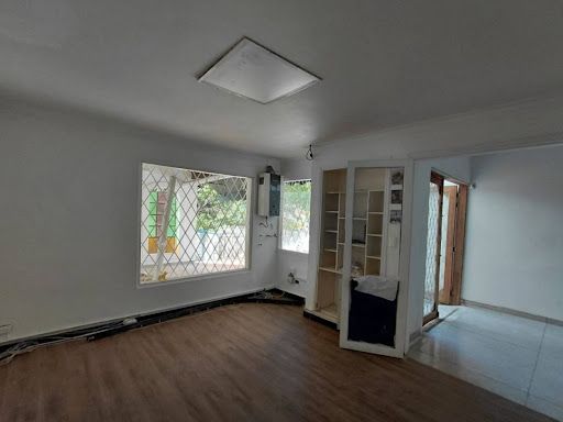 Casa en arriendo Antioquia Medellín Alejandria 400 m2 Habitaciones 14 Baños 8 Garajes 10 Precio $13000000