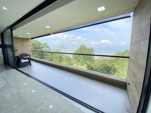 Casa en arriendo Antioquia Envigado La Abadia 262 m2 Habitaciones 3 Baños 4 Garajes 1 Precio $12000000