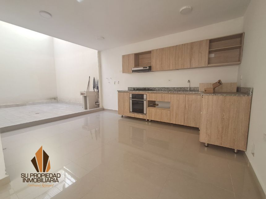 Casa en arriendo Antioquia Medellín Naranjal 200 m2 Habitaciones 5 Baños 4 Garajes 0 Precio $13500000