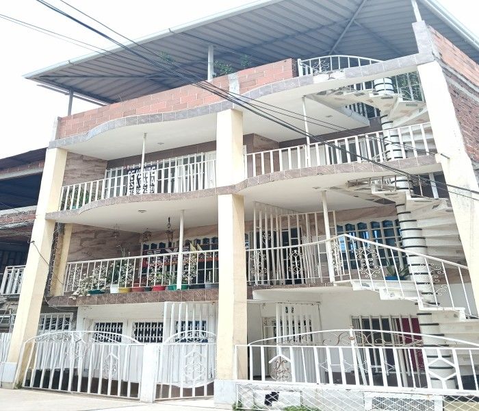 Casa en venta Valle Del Cauca Cali Jose Manuel Marroquín I Etapa 450 m2 Habitaciones 4 Baños 2 Garajes 3 Precio $690000000