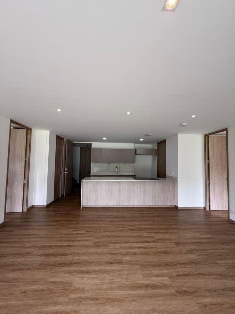 Apartamento en arriendo Antioquia Rionegro Centro 108 m2 Habitaciones 2 Baños 2 Garajes 1 Precio $5200000