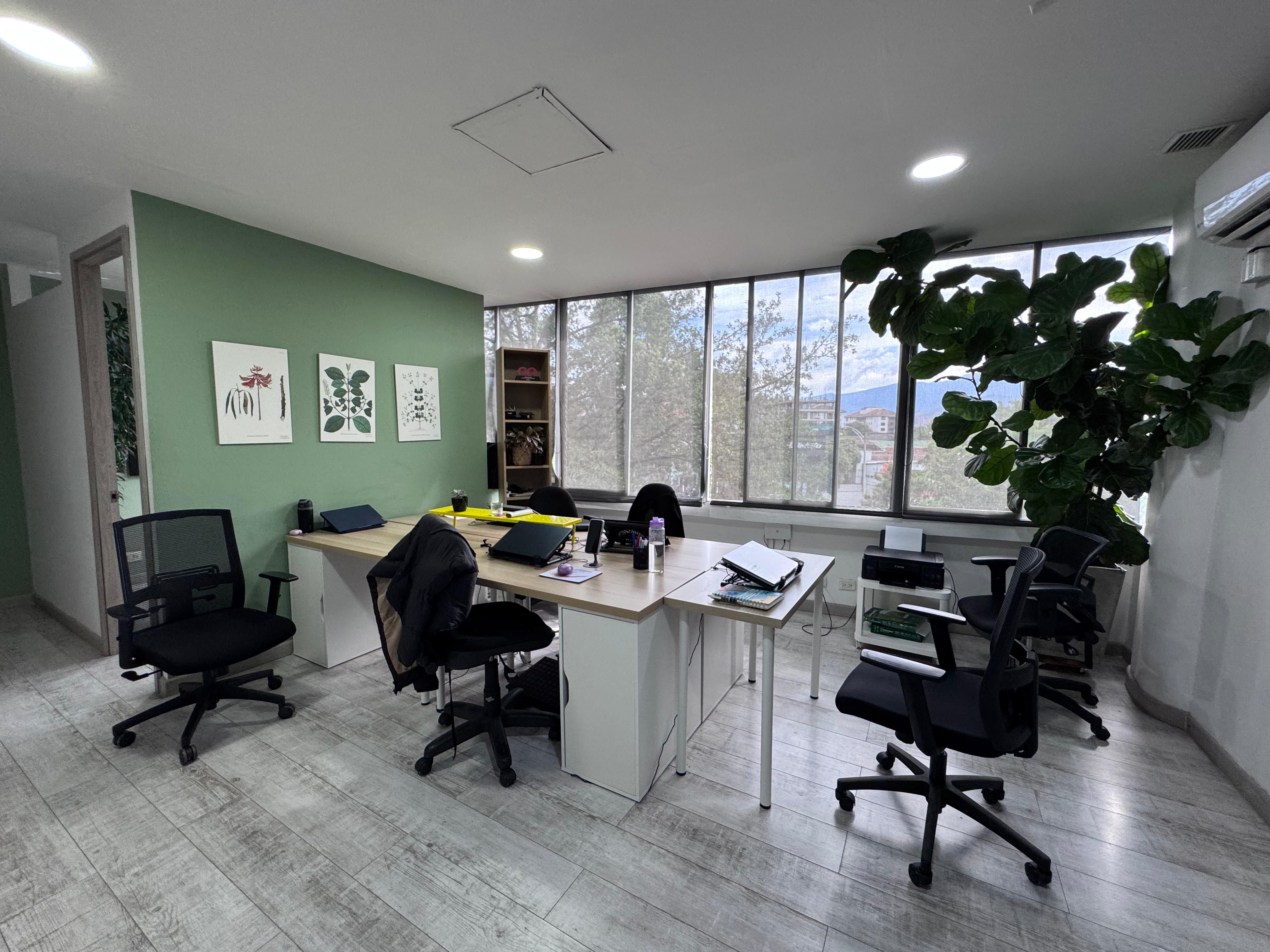 Oficina en venta Antioquia Medellín Manila 41 m2 Habitaciones 0 Baños 1 Garajes 1 Precio $450000000