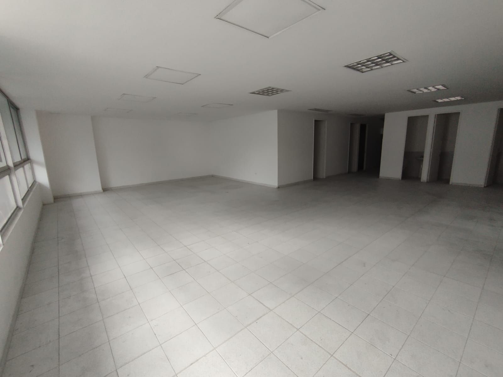 Local en arriendo Antioquia Bello Andalucía 247 m2 Habitaciones 0 Baños 1 Garajes 1 Precio $13200000