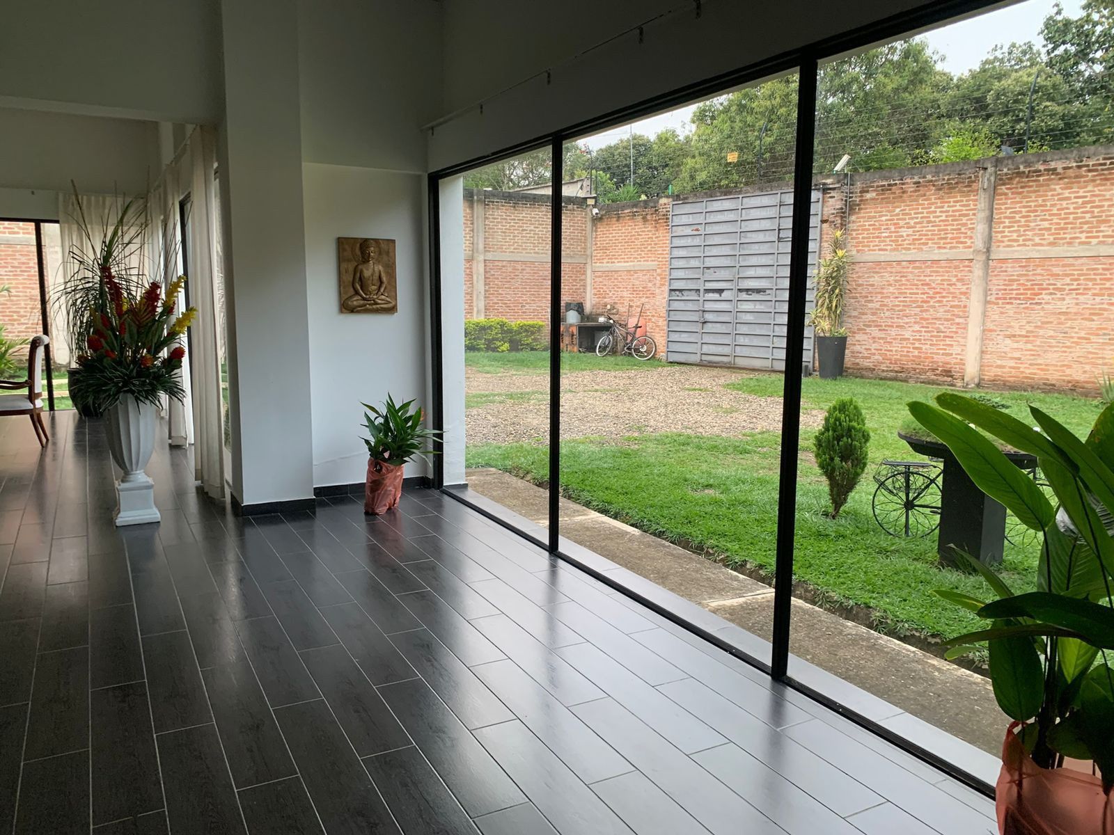 Casa en venta Valle Del Cauca Cali Cali 3000 m2 Habitaciones 5 Baños 6 Garajes 4 Precio $4000000000