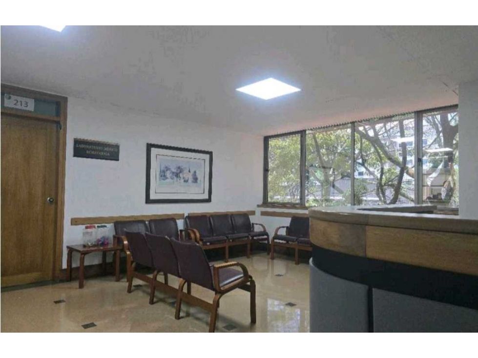 Consultorio en venta Antioquia Medellín El Poblado 27 m2 Habitaciones 0 Baños 1 Garajes 1 Precio $350000000