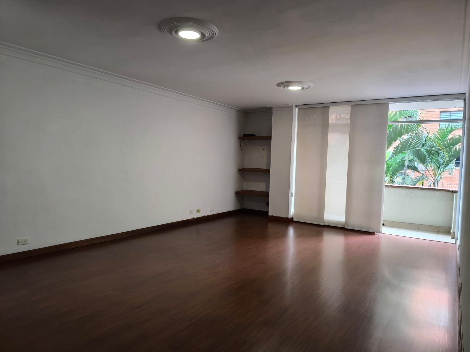 Apartamento en venta Antioquia Medellín Lorena 109 m2 Habitaciones 3 Baños 2 Garajes 2 Precio $650000000