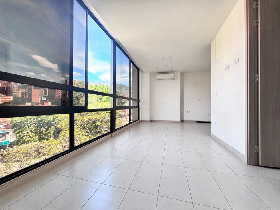 Oficina en arriendo Antioquia Medellín Estadio 23 m2 Habitaciones 0 Baños 1 Garajes 0 Precio $1700000