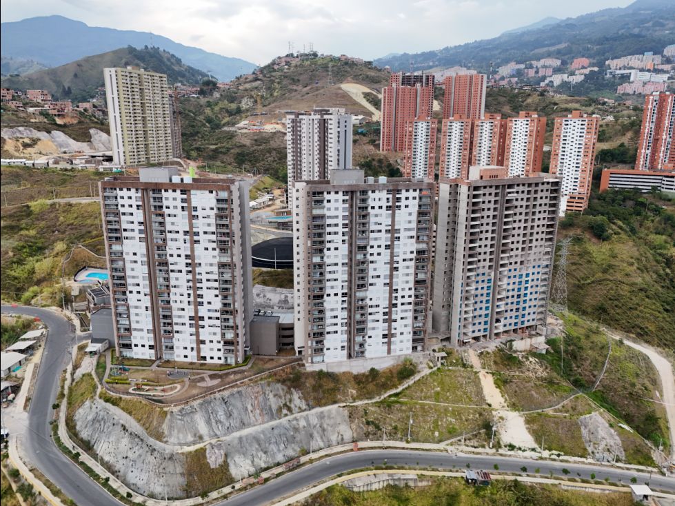 Apartamento en venta Antioquia Medellín Santa Rosa De Lima 62 m2 Habitaciones 3 Baños 2 Garajes 1 Precio $440000000