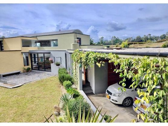 Casa Campestre en venta Antioquia Rionegro Rionegro 339 m2 Habitaciones 4 Baños 6 Garajes 2 Precio $1860000000