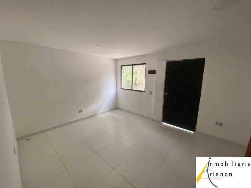 Apartaestudio en arriendo Antioquia Medellín Rosales 30 m2 Habitaciones 1 Baños 1 Garajes 0 Precio $850000