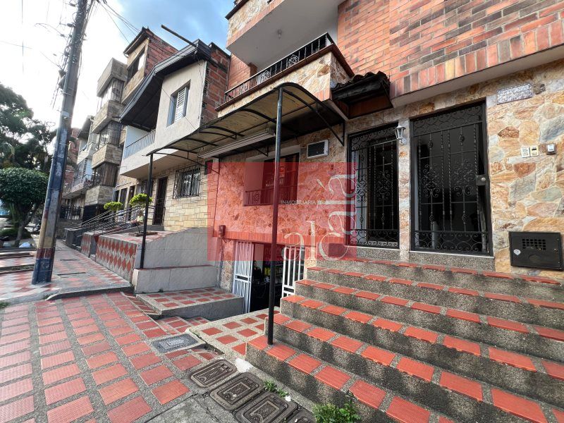 Casa en venta Antioquia Itagüí Santa Maria Et Ii 92 m2 Habitaciones 3 Baños 2 Garajes 0 Precio $490000000