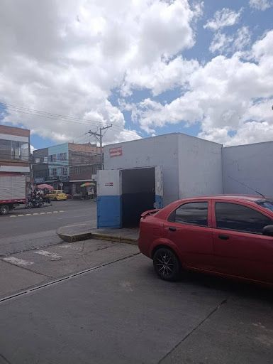 Local en arriendo Cundinamarca Bogotá Super Manzana 14 10 m2 Habitaciones 0 Baños 1 Garajes 1 Precio $1300000