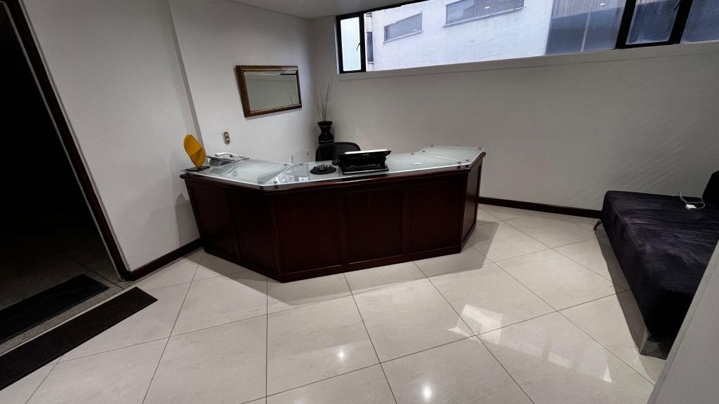 Oficina en venta Cundinamarca Bogotá Quinta Camacho 76 m2 Habitaciones 0 Baños 2 Garajes 1 Precio $510000000