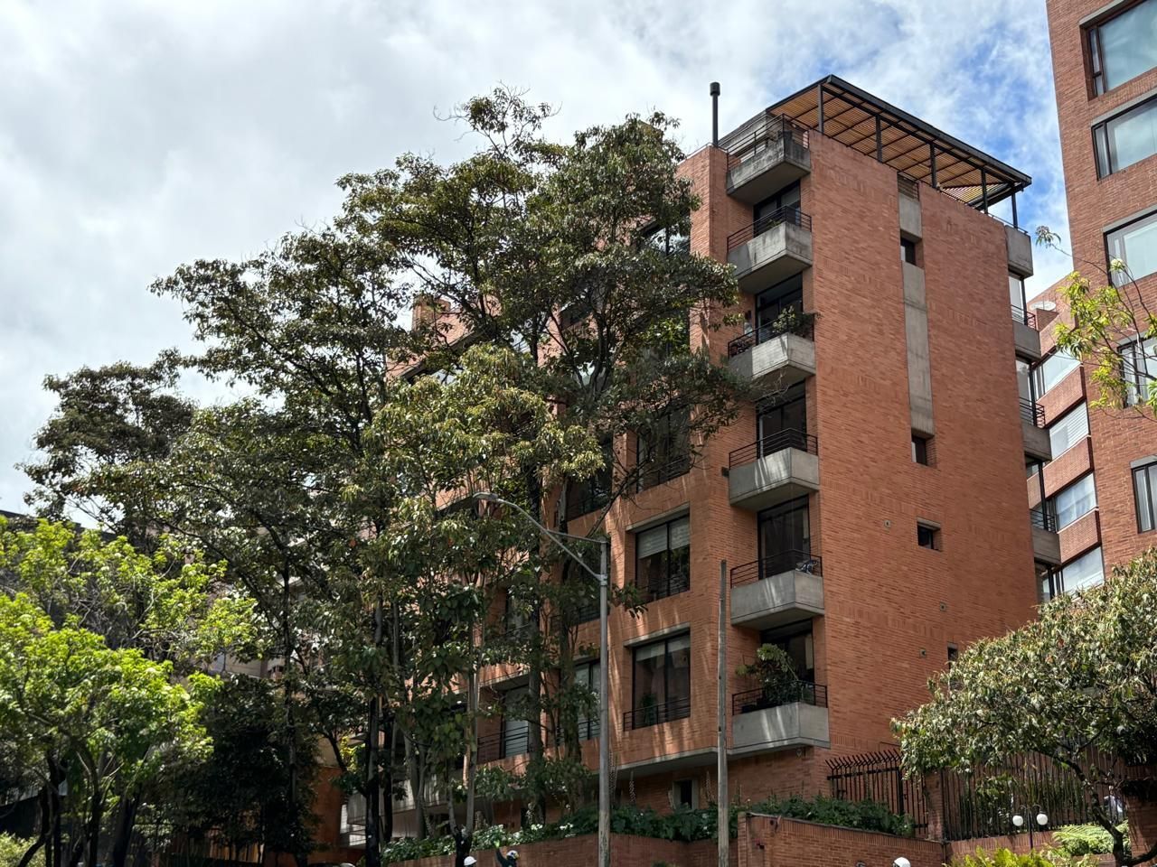 Apartamento en arriendo Cundinamarca Bogotá Bellavista 80 m2 Habitaciones 1 Baños 2 Garajes 2 Precio $5500000