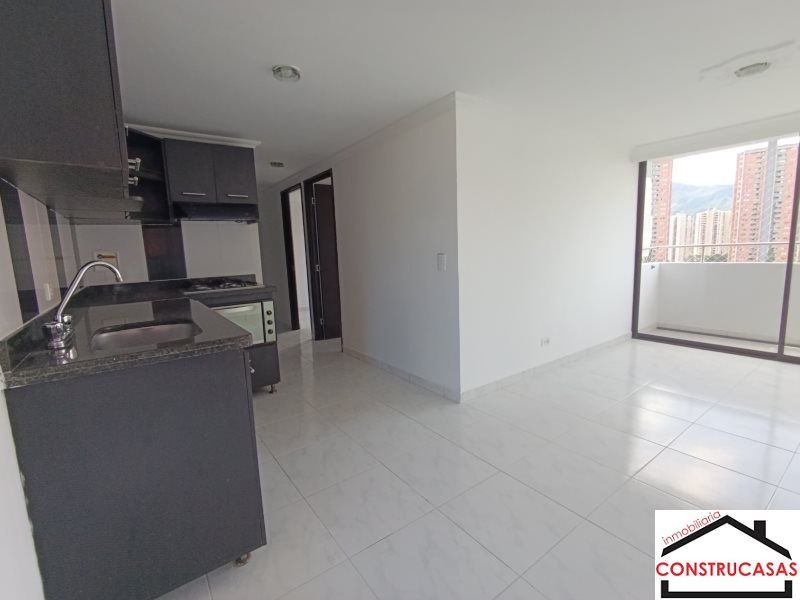 Apartamento en arriendo Antioquia Itagüí Comuna 2 70 m2 Habitaciones 3 Baños 2 Garajes 1 Precio $2150000