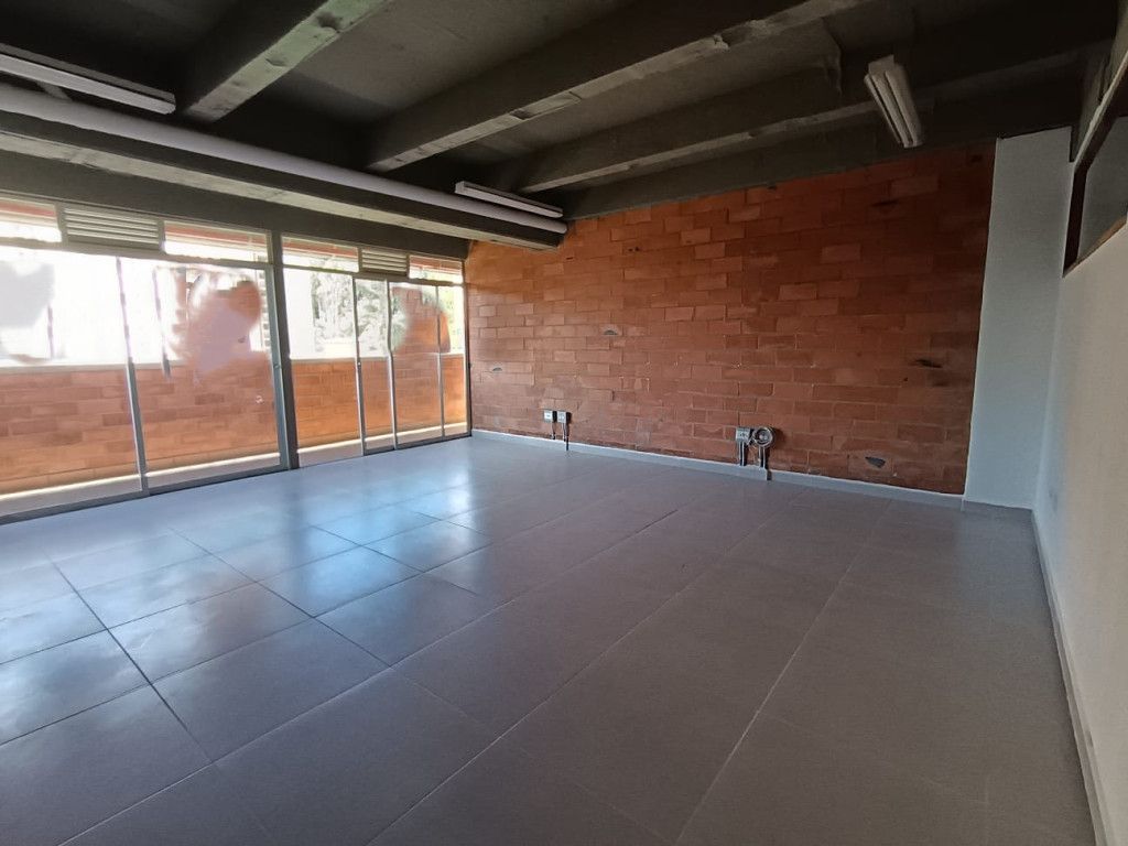 Local en venta Antioquia Rionegro Centro 88 m2 Habitaciones 0 Baños 3 Garajes 0 Precio $270000000