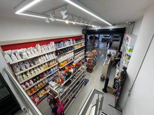 Local en venta Antioquia Envigado Mont Juic 43 m2 Habitaciones 0 Baños 1 Garajes 0 Precio $730000000