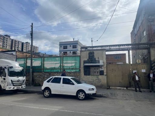 Lote en venta Cundinamarca Bogotá Ub De La Sabana 635 m2 Habitaciones 0 Baños 0 Garajes 0 Precio $2500000000