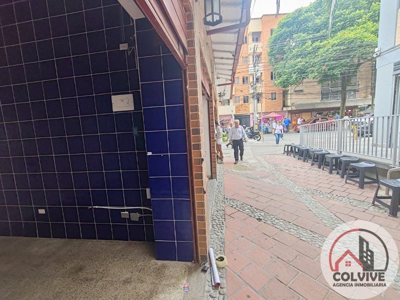 Local en arriendo Antioquia Sabaneta Calle Larga 14 m2 Habitaciones 0 Baños 1 Garajes 0 Precio $2100841