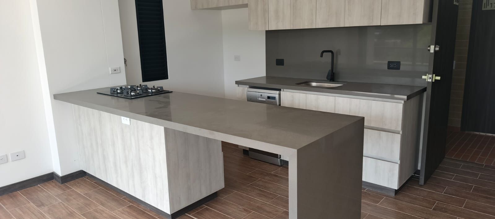 Apartamento en venta Antioquia El Retiro El Retiro 62 m2 Habitaciones 2 Baños 2 Garajes 1 Precio $600000000