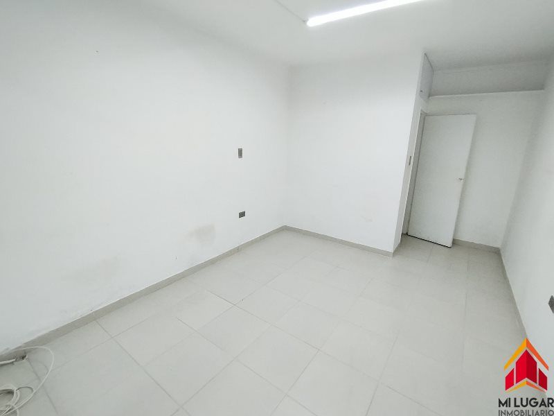Oficina en arriendo Antioquia Envigado Zona Centro 20 m2 Habitaciones 0 Baños 1 Garajes 0 Precio $1500000