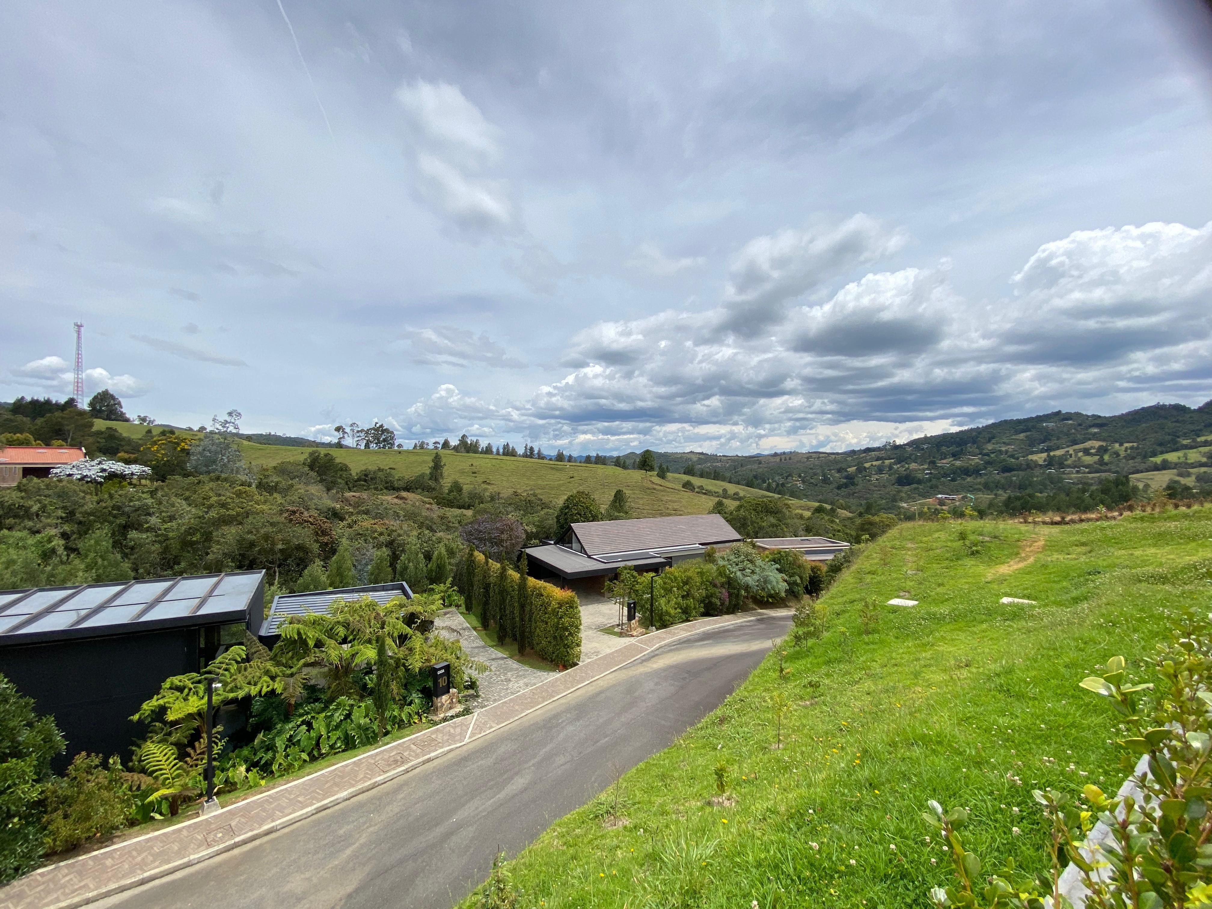 Casa Campestre en arriendo Antioquia Envigado Envigado 331 m2 Habitaciones 4 Baños 5 Garajes 2 Precio $18000000