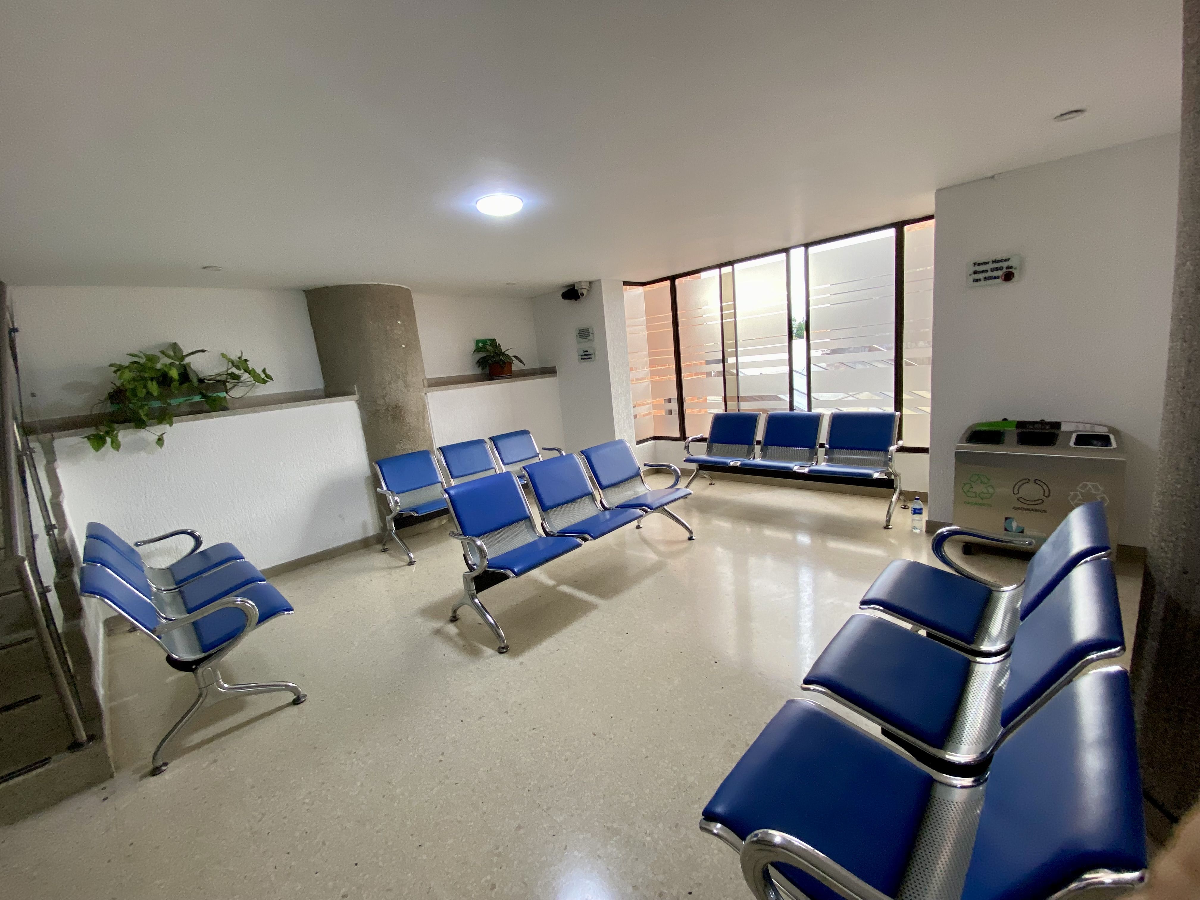 Consultorio en venta Cundinamarca Bogotá Santa Barbara Central - Edif Prados Del Norte 20 m2 Habitaciones 0 Baños 1 Garajes 0 Precio $150000000