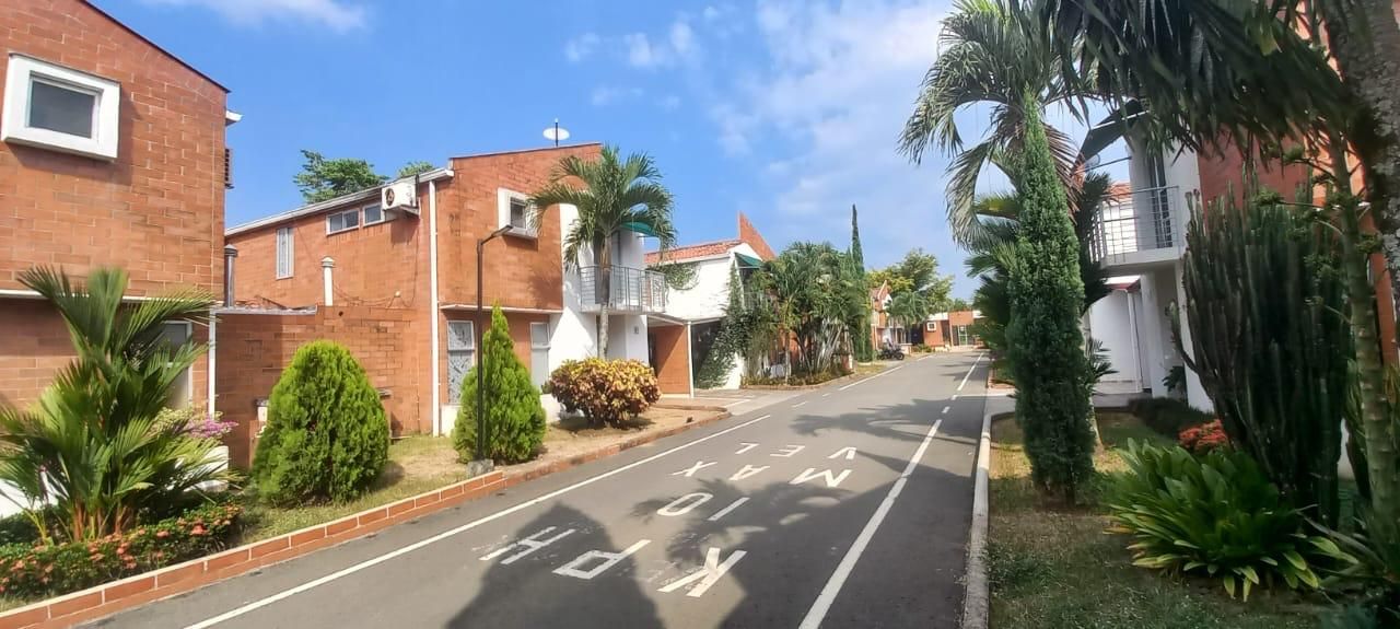 Casa en venta Valle Del Cauca Jamundí Cr Tangelos De Verde Alfaguara 171 m2 Habitaciones 4 Baños 4 Garajes 3 Precio $650000000