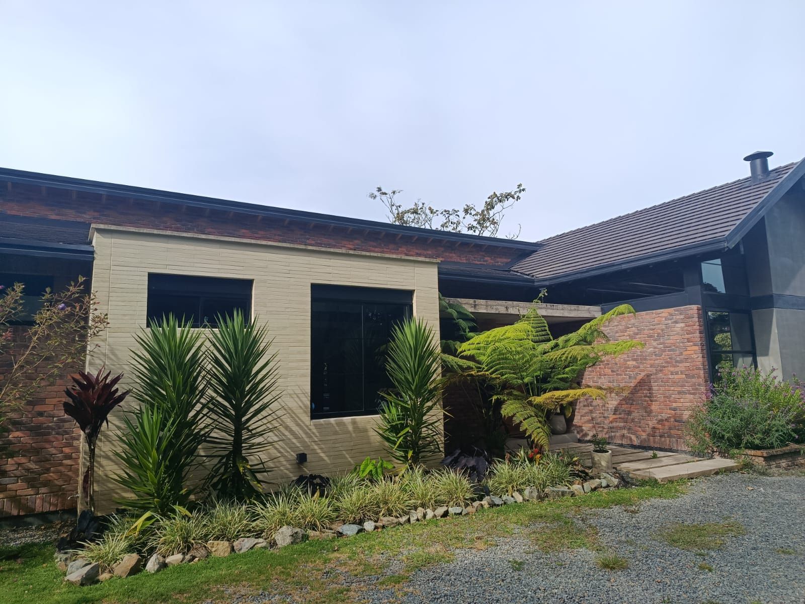 Casa Campestre en arriendo Antioquia Envigado Zúñiga 3500 m2 Habitaciones 3 Baños 3 Garajes 0 Precio $16000000