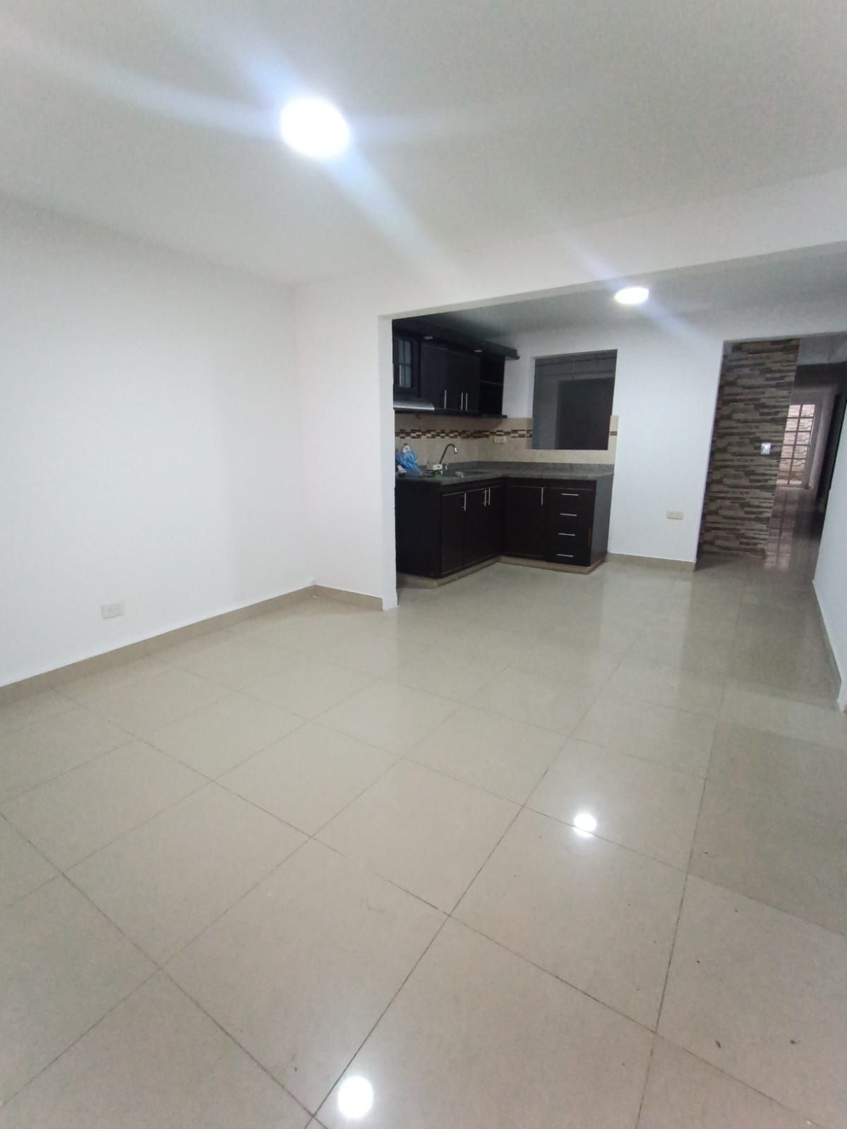 Casa en arriendo Valle Del Cauca Cali Santa Anita La Selva 153 m2 Habitaciones 3 Baños 2 Garajes 2 Precio $2500000
