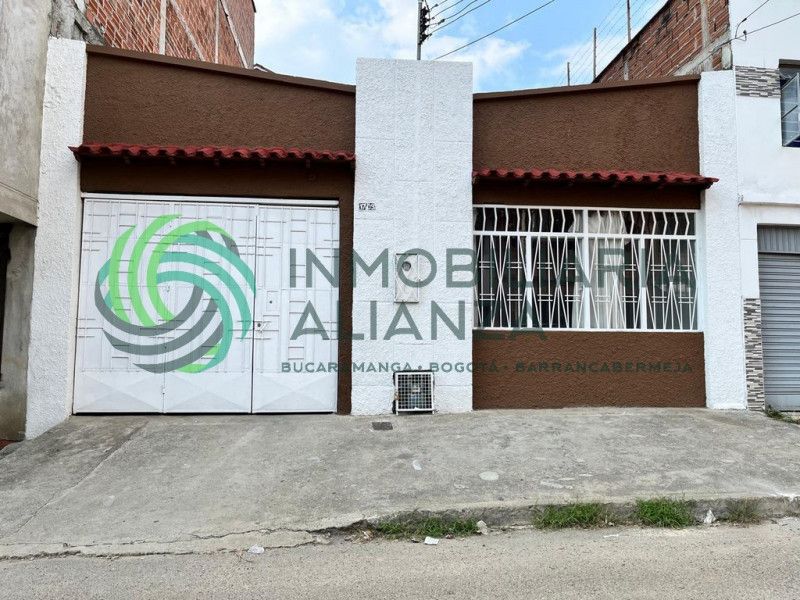 Casa en venta Santander Bucaramanga Ricaurte 150 m2 Habitaciones 4 Baños 2 Garajes 1 Precio $490000000