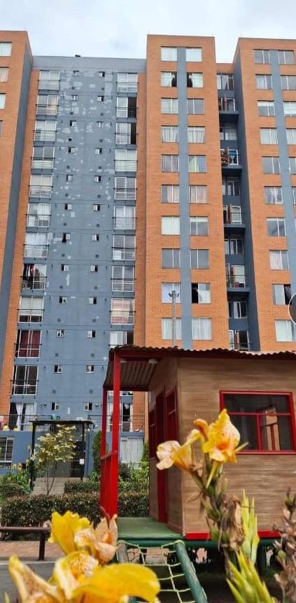 Apartamento en venta Cundinamarca Bogotá Ub Castilla 46 m2 Habitaciones 2 Baños 1 Garajes 0 Precio $175000000