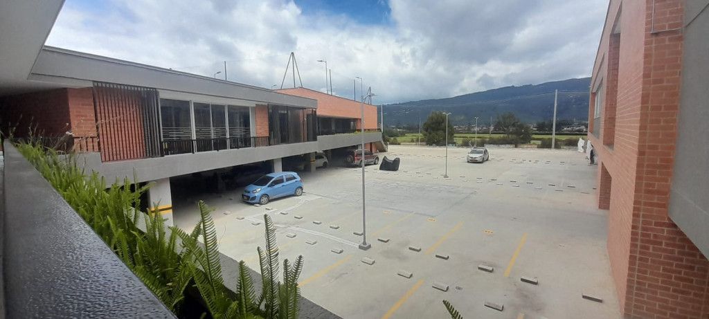 Apartamento en venta Cundinamarca Chía Santa Lucia 40 m2 Habitaciones 2 Baños 1 Garajes 1 Precio $235000000