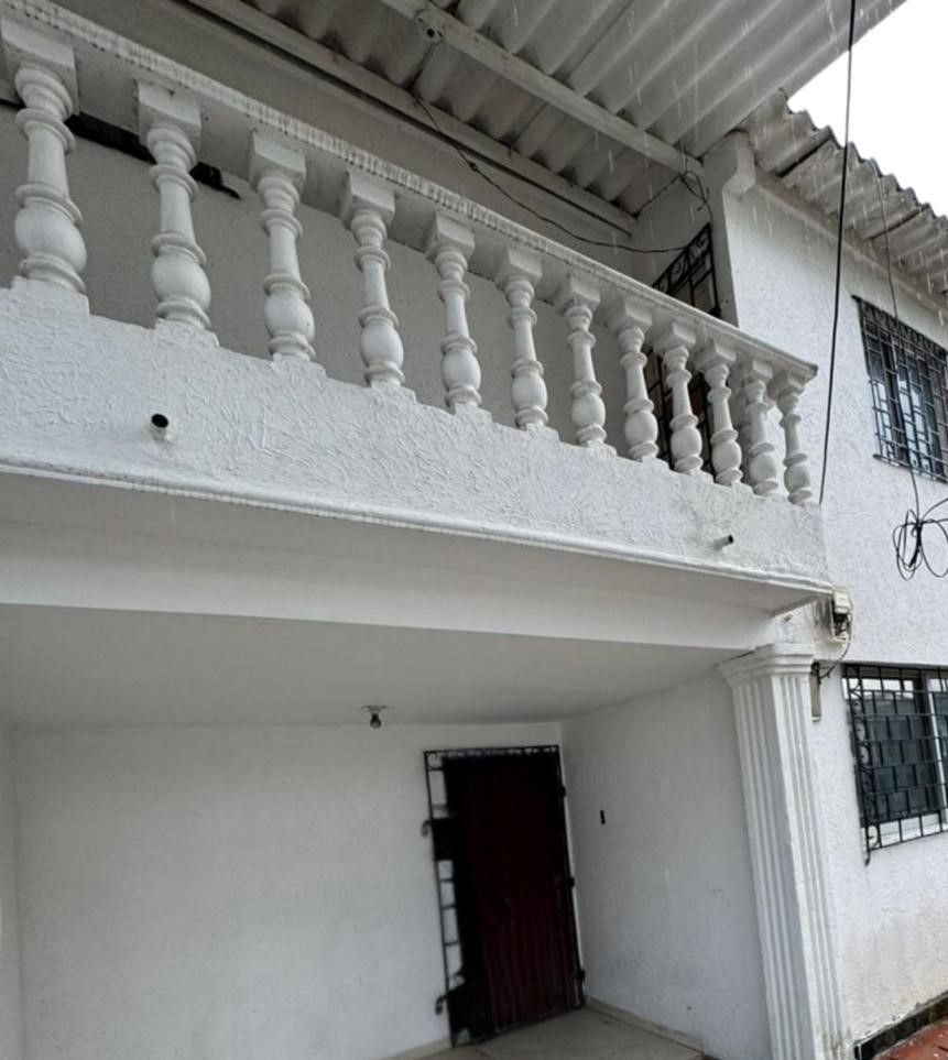 Casa en arriendo o venta Atlántico Barranquilla Las Tres Avemarias 170 m2 Habitaciones 3 Baños 2 Garajes 1 Precio venta $400000000 Precio arriendo $1800000