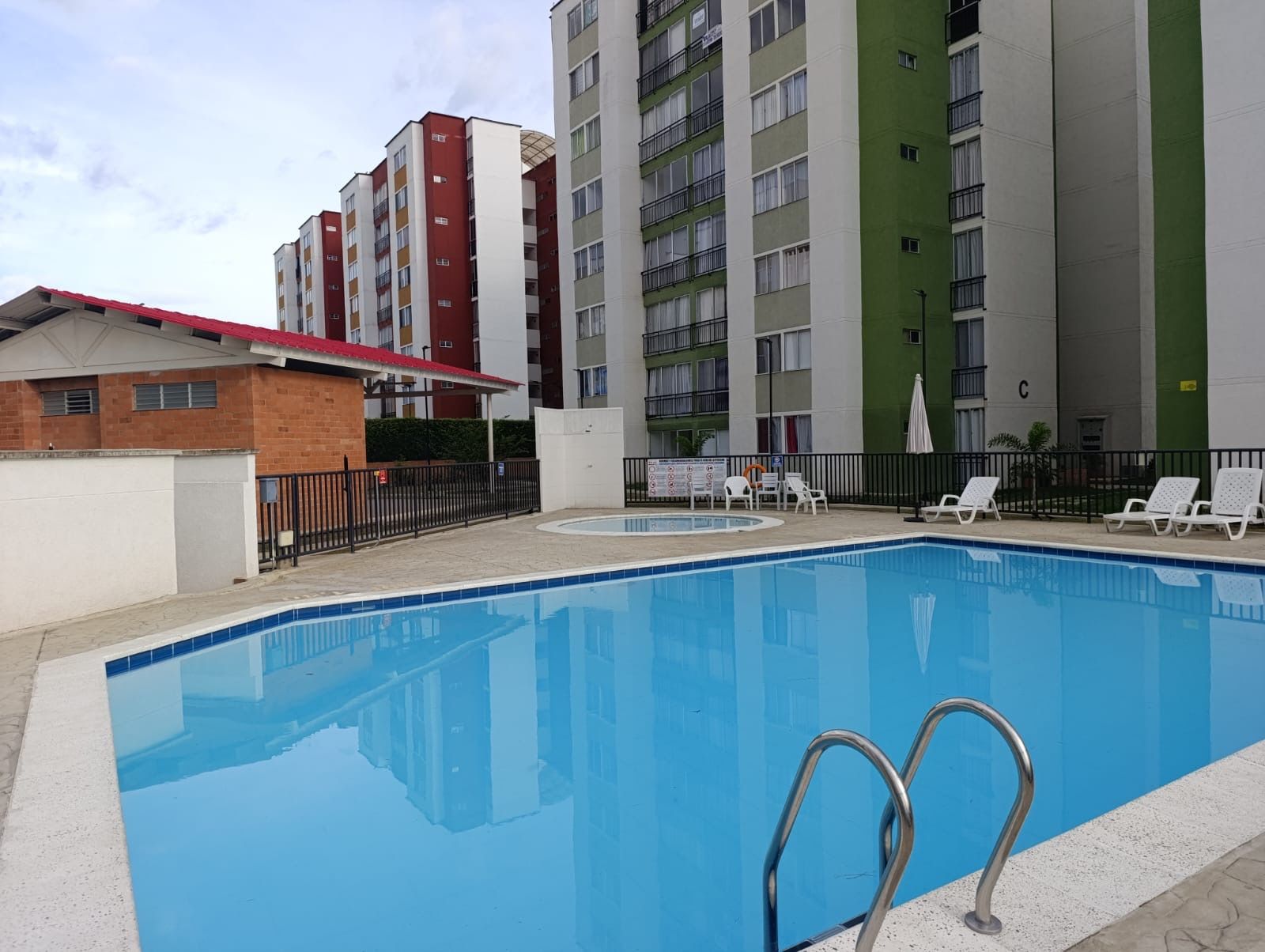 Apartamento en venta Valle Del Cauca Tuluá Ub El Lago 54 m2 Habitaciones 3 Baños 2 Garajes 0 Precio $187000000
